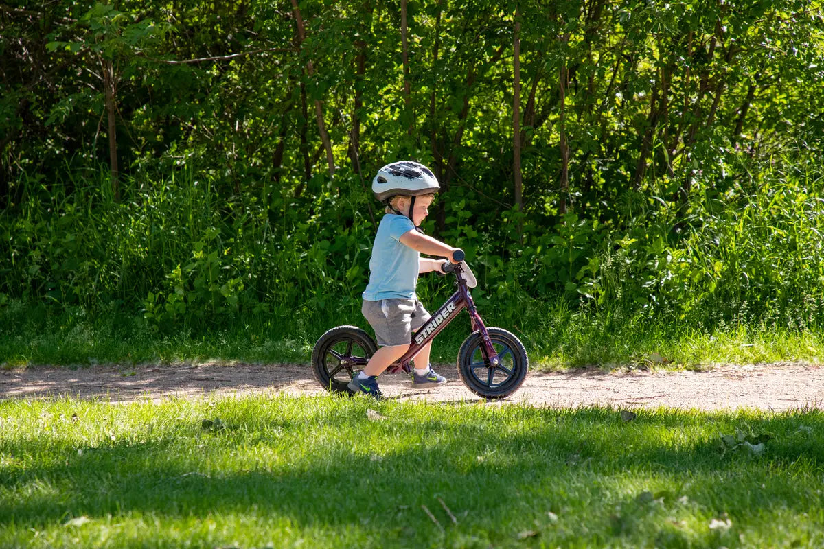Strider 12 Pro Balance Bike - Freesol kids